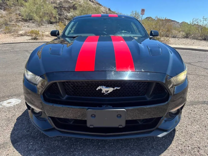2016 Ford Mustang GT photo 1