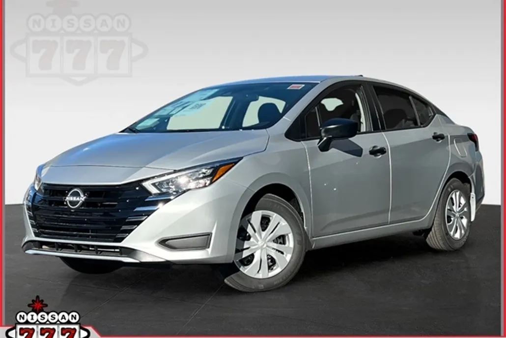 2025 Nissan Versa 1.6 S photo 1