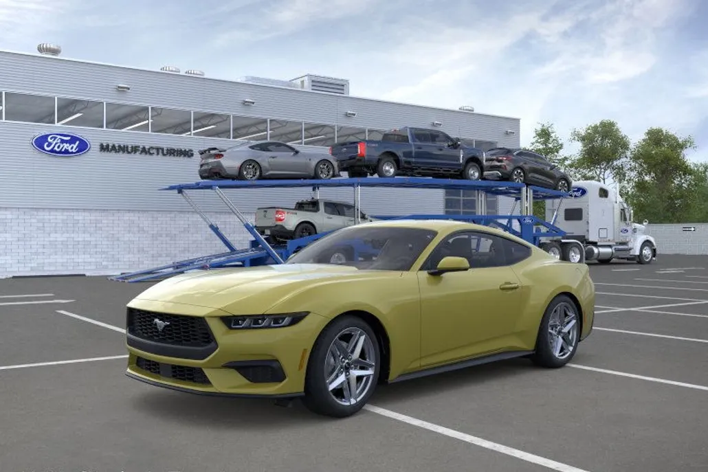 2025 Ford Mustang EcoBoost photo 1