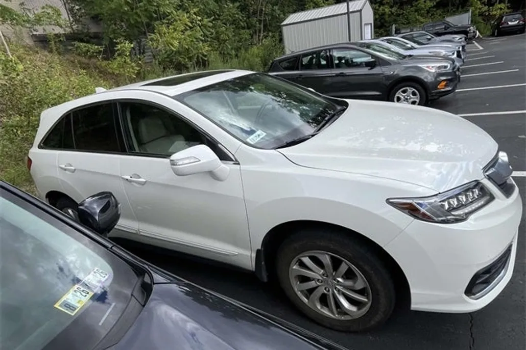 2018 Acura RDX Technology photo 1