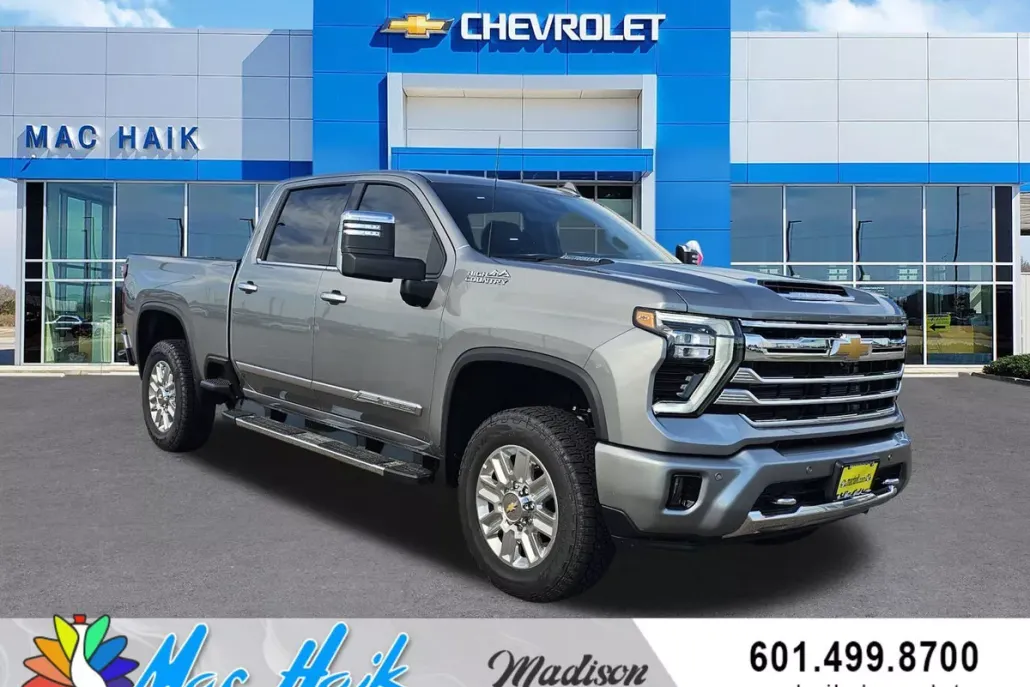 2025 Chevrolet Silverado 2500HD High Country photo 1