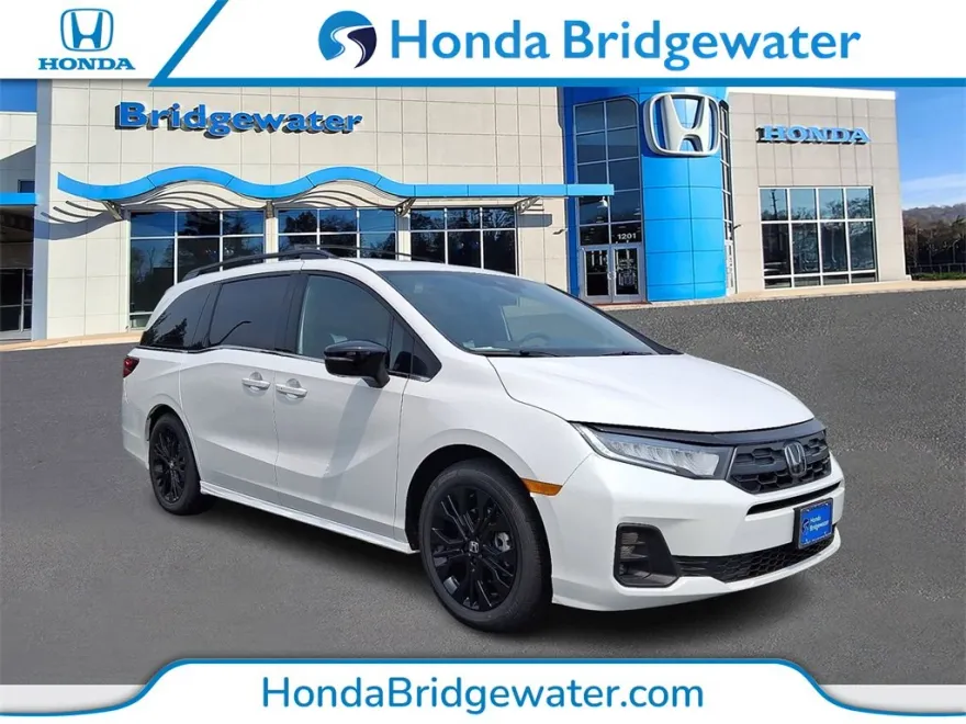 2025 Honda Odyssey photo 1
