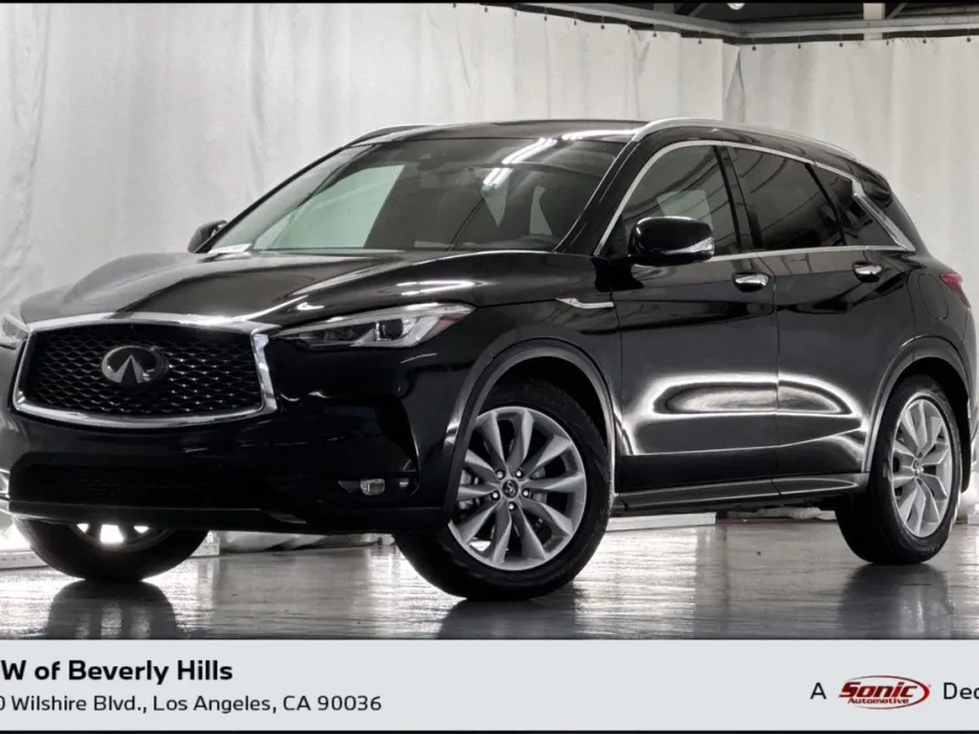 2019 Infiniti QX50 Essential photo 1