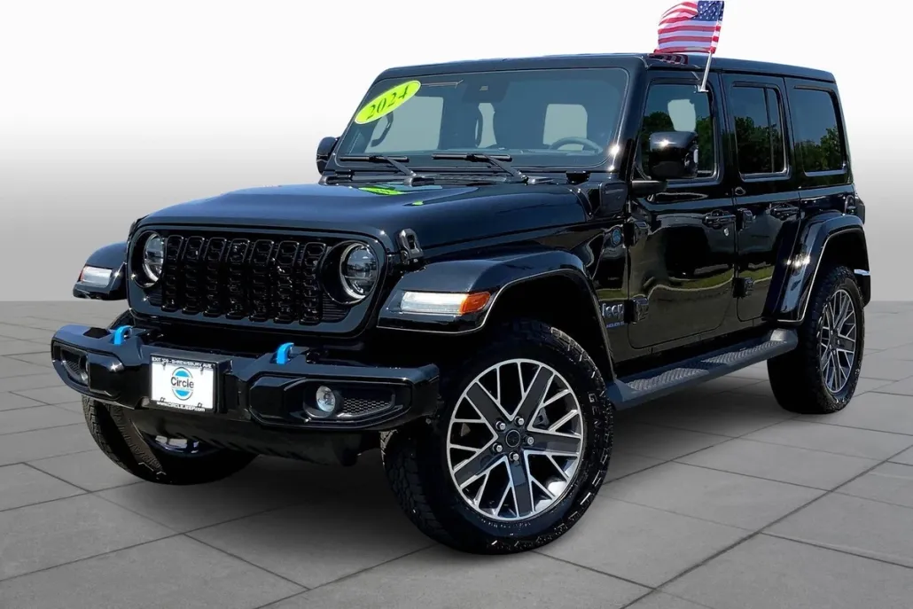 2024 Jeep Wrangler 4xe High Altitude photo 1