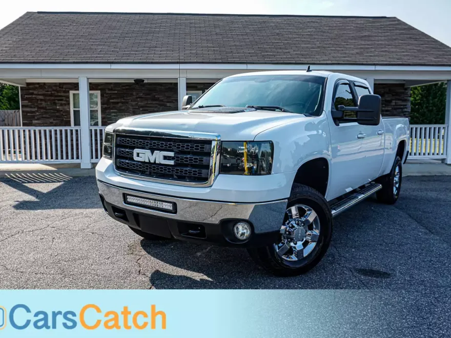2011 Gmc Sierra SLT photo 1