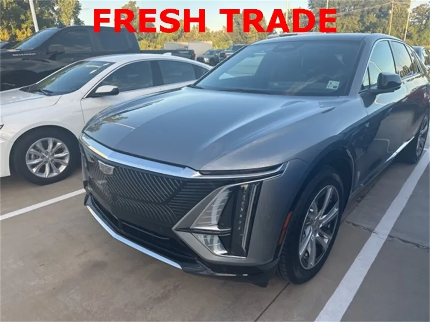 2024 Cadillac Lyriq Tech photo 1