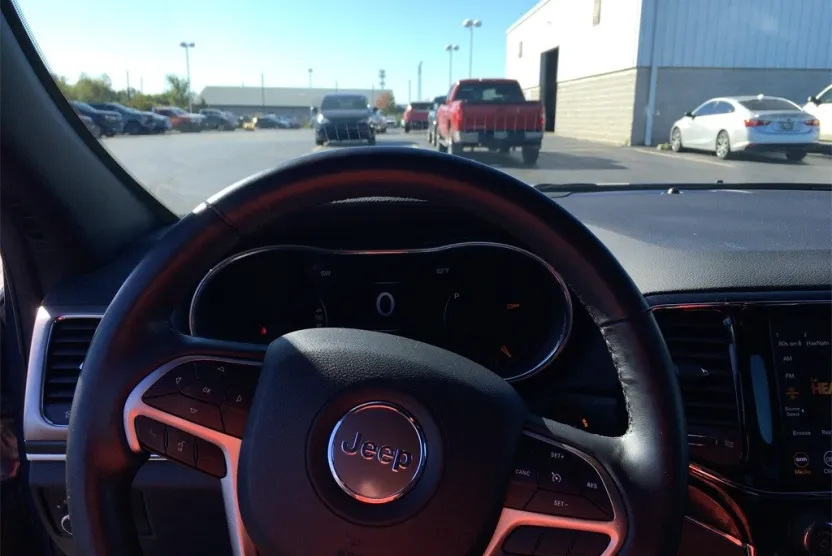 2020 Jeep Grand Cherokee Limited photo 1