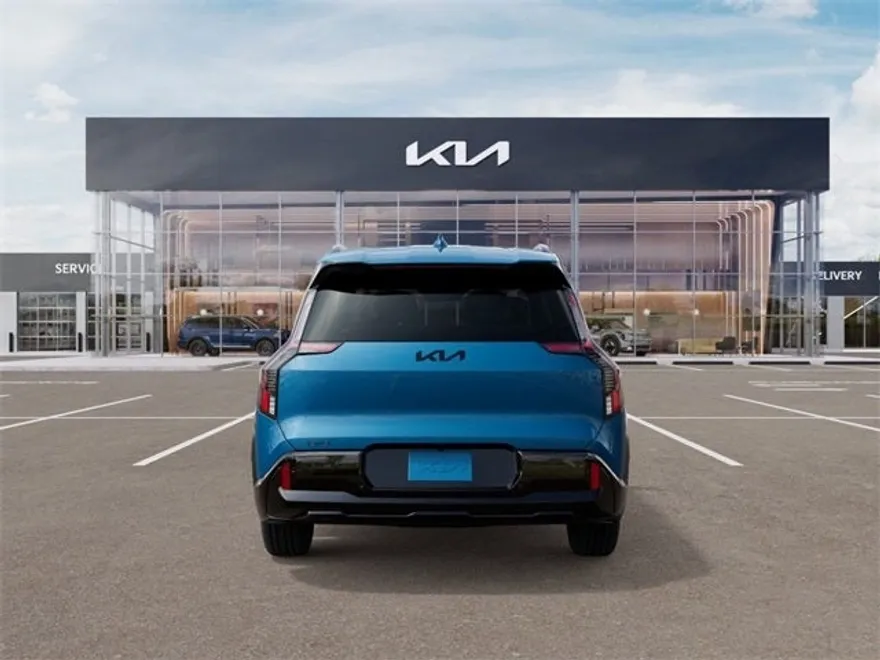 2026 Kia EV9 Land photo 1