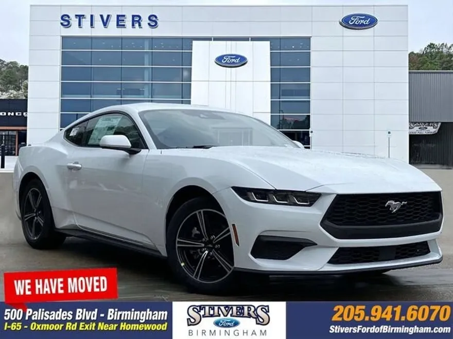 2025 Ford Mustang EcoBoost Premium photo 1