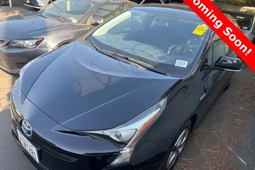 2016 Toyota Prius Two Eco Three Four Touring photo 1