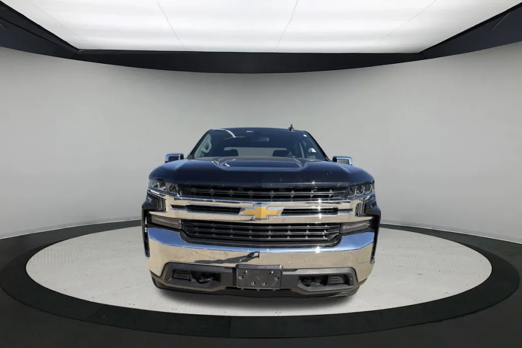 2021 Chevrolet Silverado 1500 LT photo 1