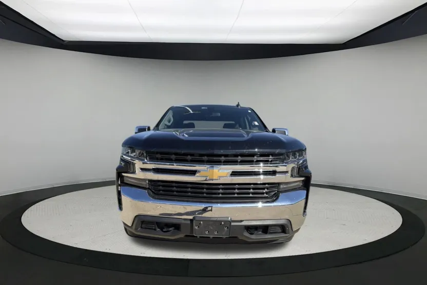 2021 Chevrolet Silverado 1500 LT photo 1