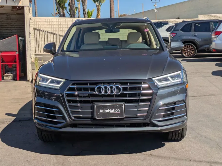 2020 Audi Q5 55 Premium photo 1