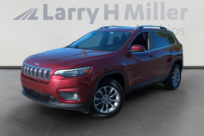 2019 Jeep Cherokee Latitude photo 1