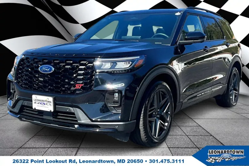 2025 Ford Explorer ST photo 1
