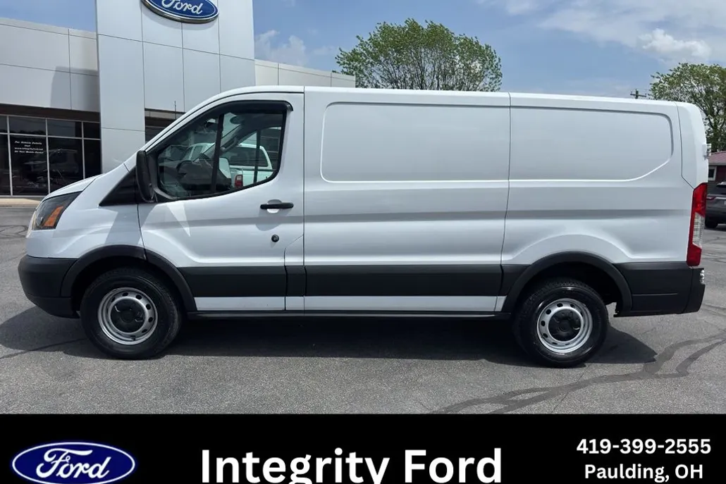 2015 Ford Transit Cargo Van photo 1