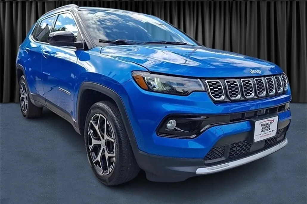2024 Jeep Compass Limited photo 1