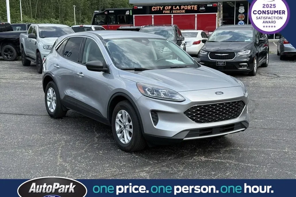 2022 Ford Escape SE photo 1
