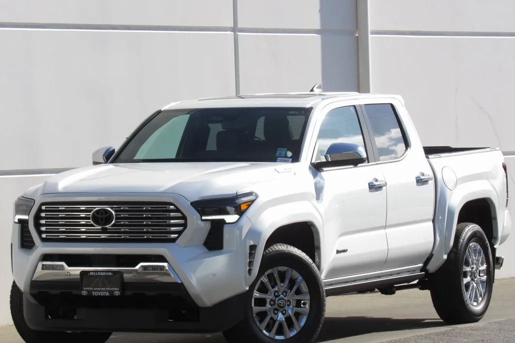 2025 Toyota Tacoma Limited Double Cab photo 1