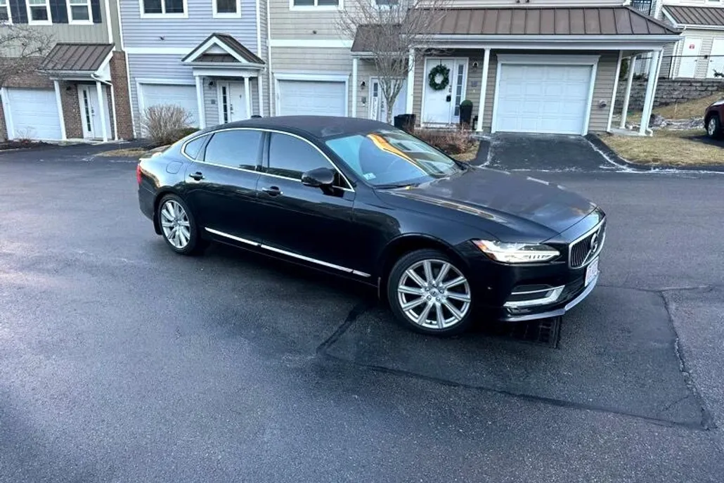 2018 Volvo S90 T6 Inscription photo 1