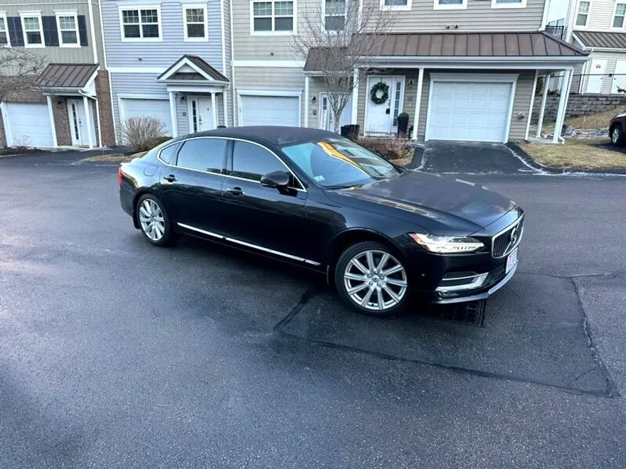 2018 Volvo S90 T6 Inscription photo 1