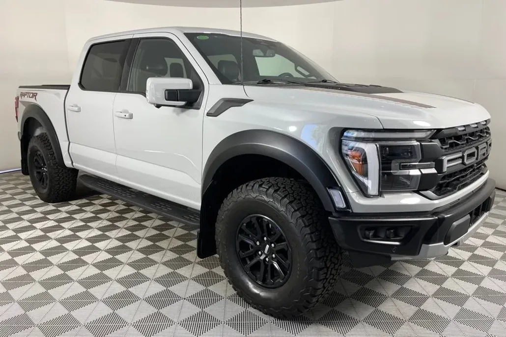 2024 Ford F-150 Raptor photo 1