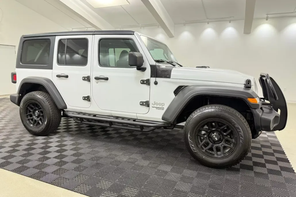 2021 Jeep Wrangler Unlimited Sport S photo 1