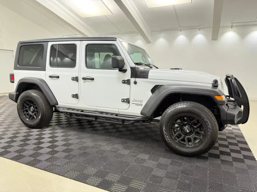 2021 Jeep Wrangler Unlimited Sport S photo 1