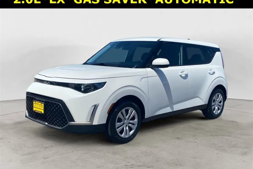 2023 Kia Soul LX photo 1