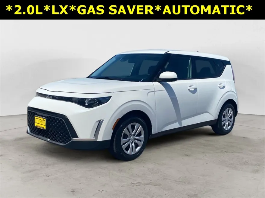 2023 Kia Soul LX photo 1