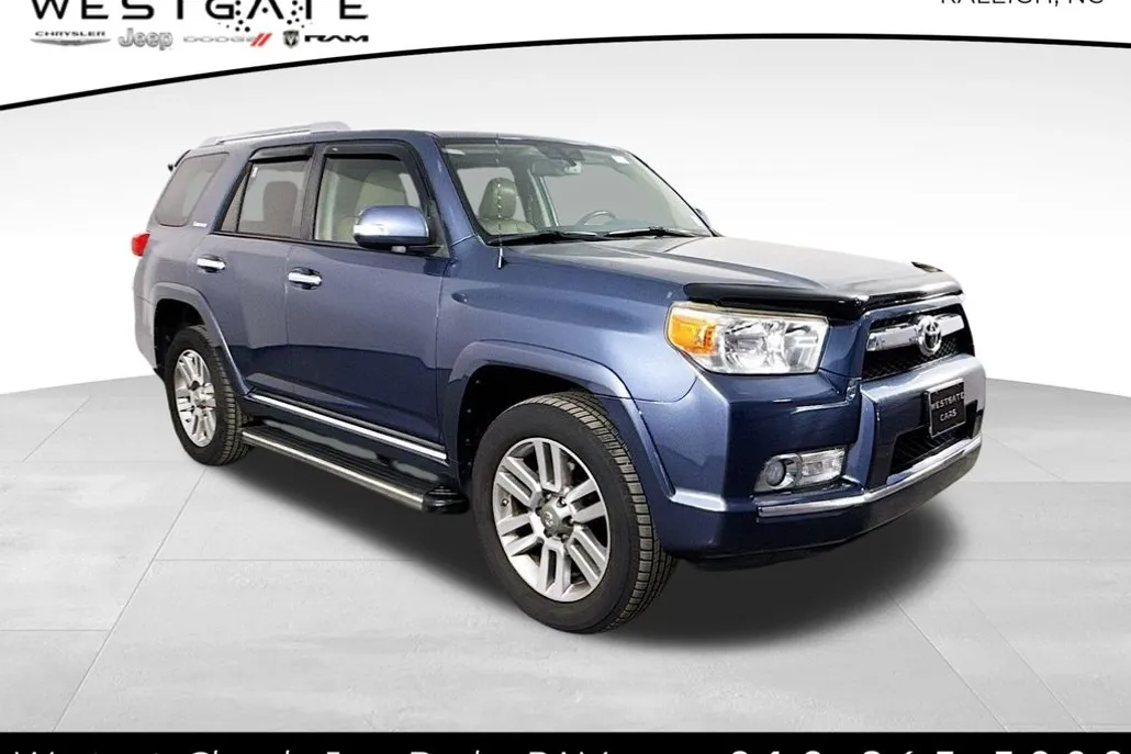 2012 Toyota 4Runner SR5 photo 1