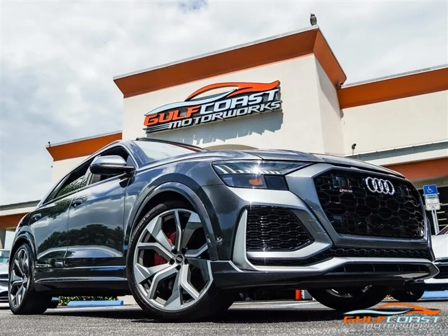 2021 Audi RS Q8 photo 1
