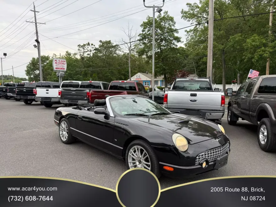 2003 Ford Thunderbird photo 1
