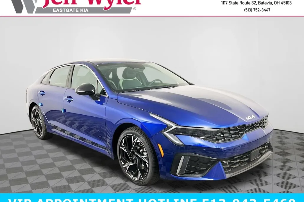2025 Kia K5 GT-Line photo 1