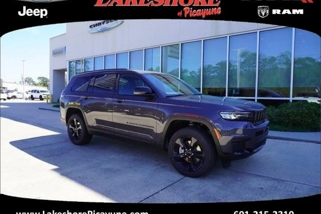 2024 Jeep Grand Cherokee Altitude photo 1