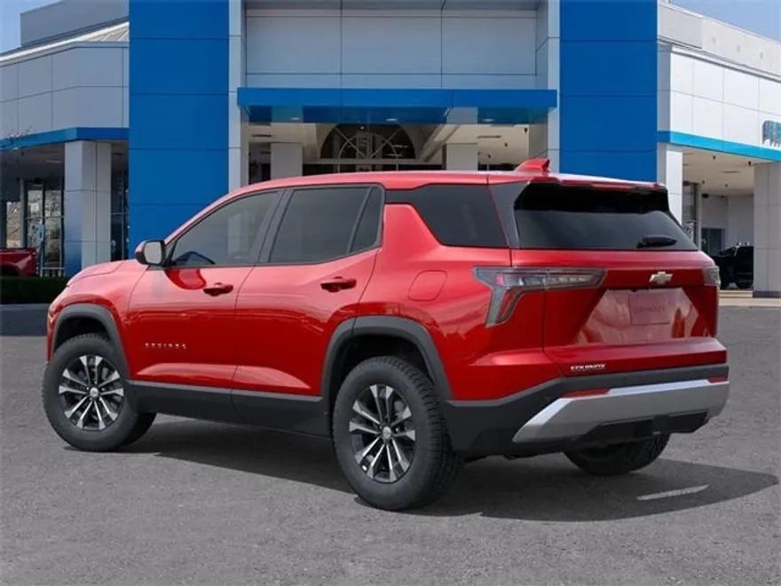 2026 Chevrolet Equinox LT photo 1