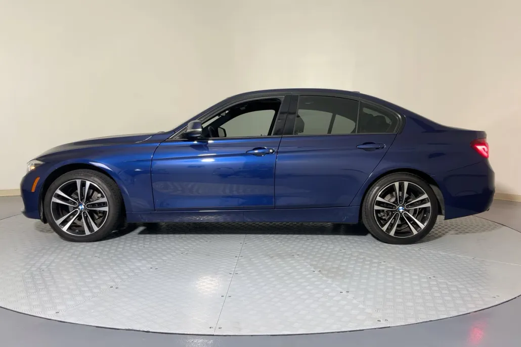 2018 Bmw 330i Sedan photo 1