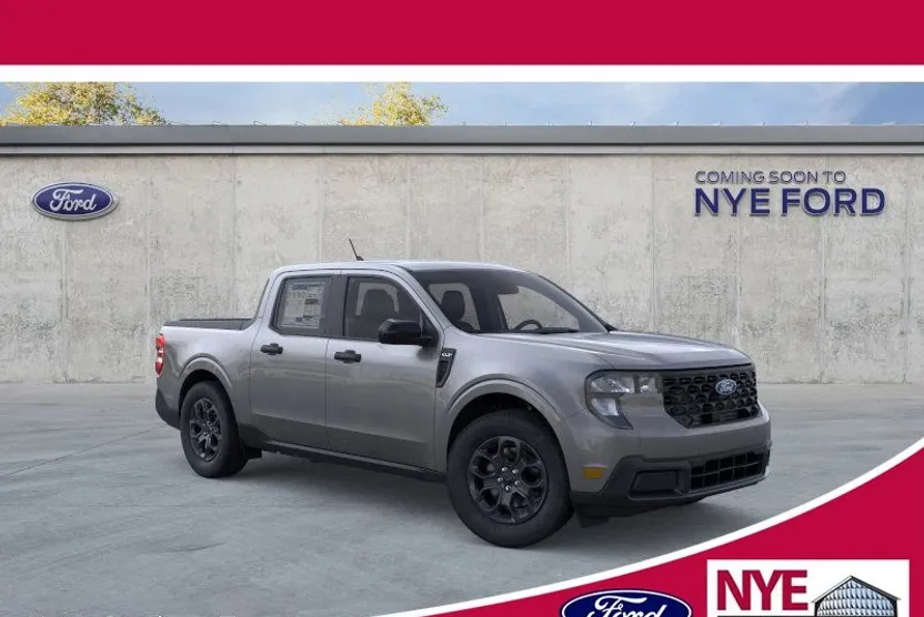 2025 Ford Maverick XLT photo 1