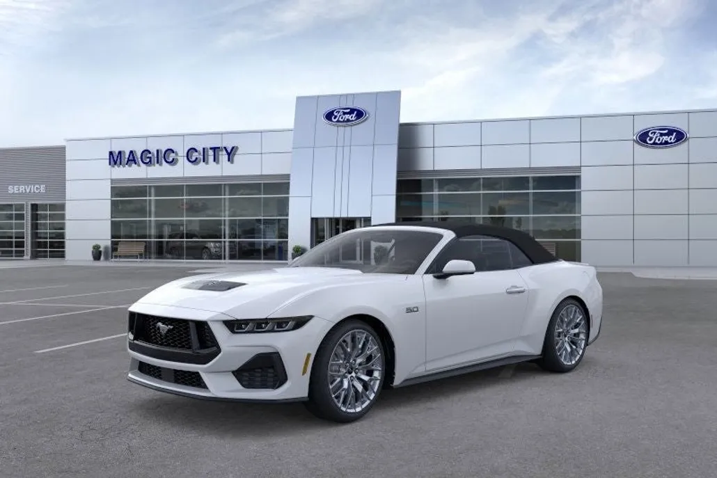 2025 Ford Mustang GT Premium Convertible photo 1