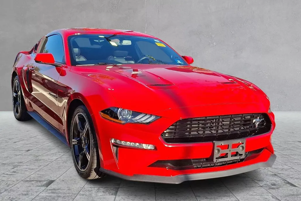 2020 Ford Mustang GT Premium photo 1