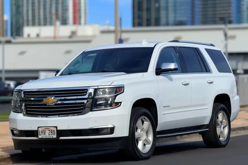 2018 Chevrolet Tahoe Premier photo 1