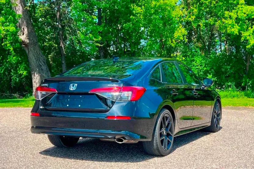2022 Honda Civic Sport photo 1