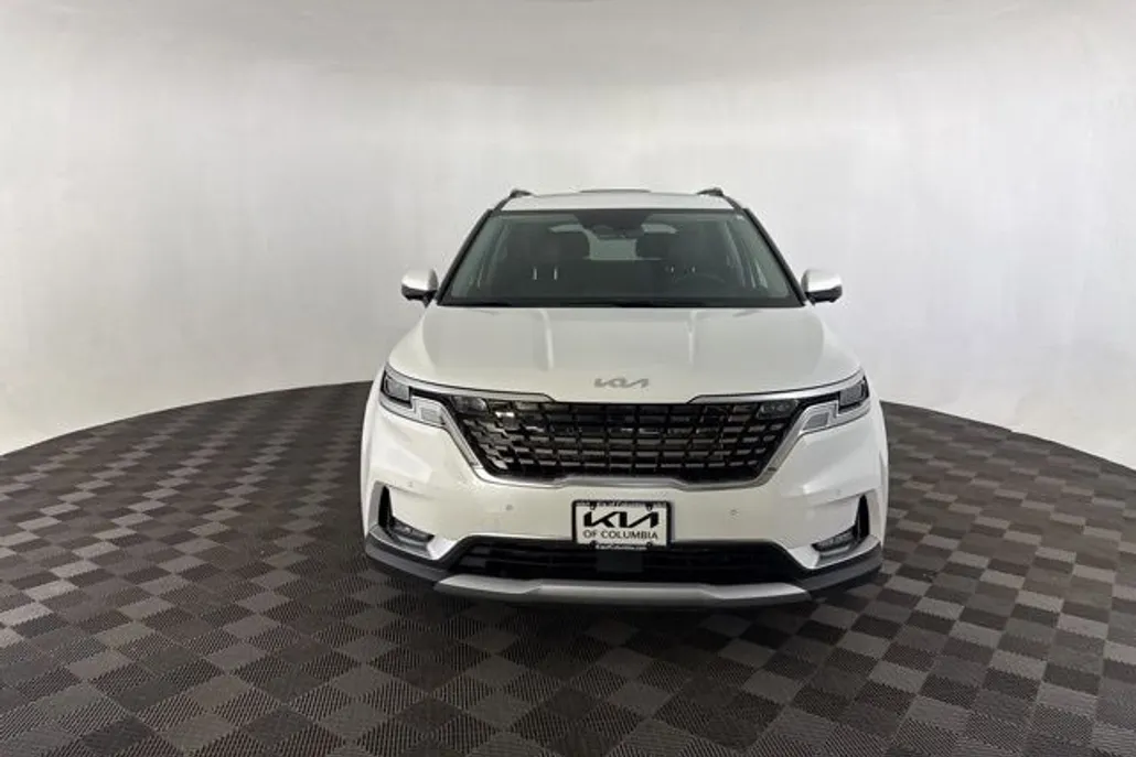 2022 Kia Carnival SX Prestige photo 1