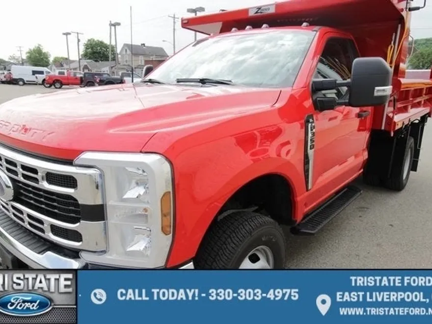 2024 Ford F-350 photo 1