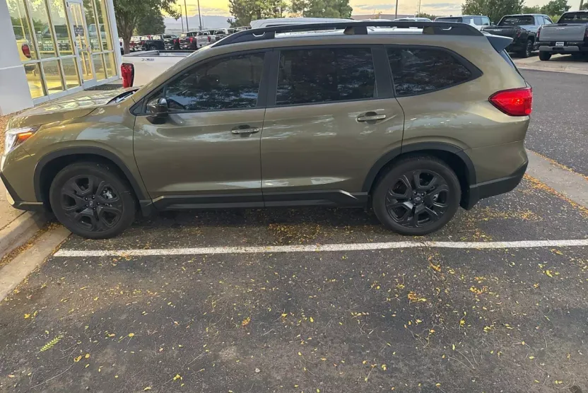 2024 Subaru Ascent Onyx Edition photo 1