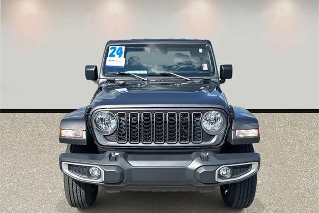 2024 Jeep Gladiator Sport photo 1