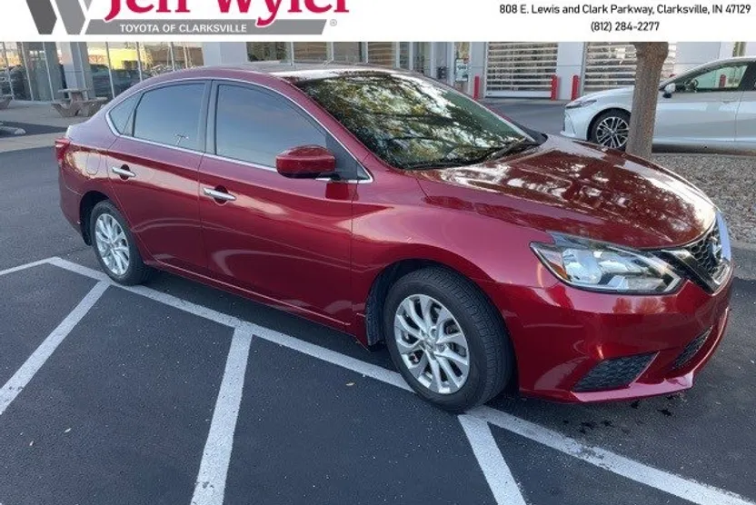 2017 Nissan Sentra SV photo 1