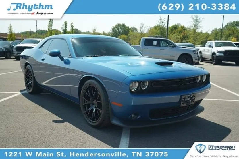 2023 Dodge Challenger R/T Scat Pack photo 1