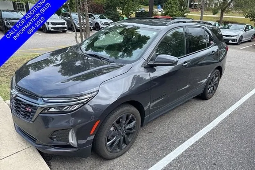2023 Chevrolet Equinox RS photo 1