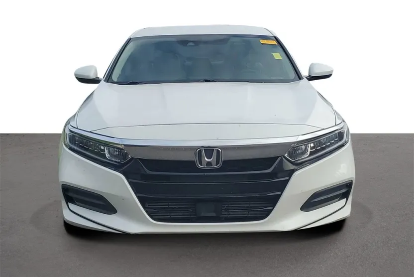 2018 Honda Accord LX photo 1